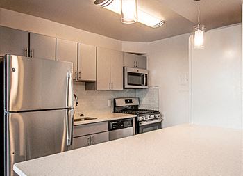 New Kitchen Countertops
